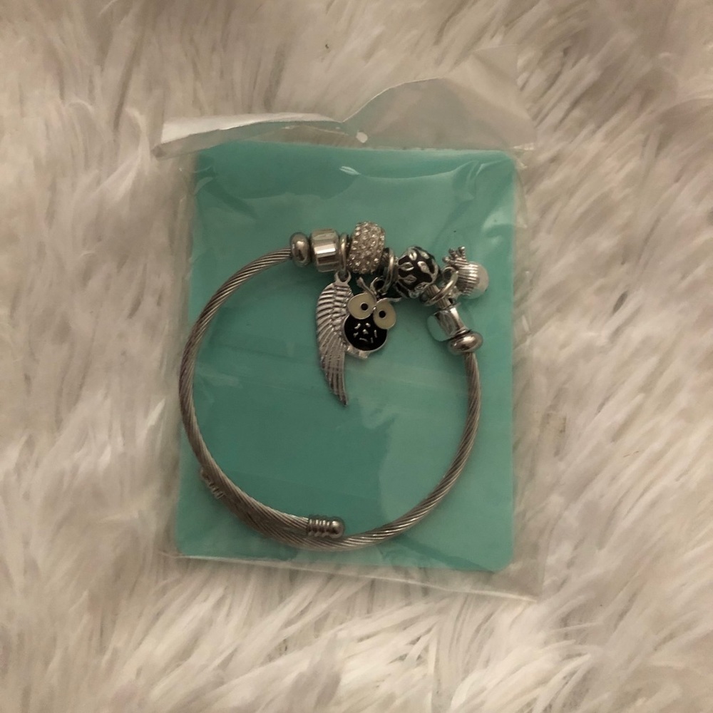 charm bracelet